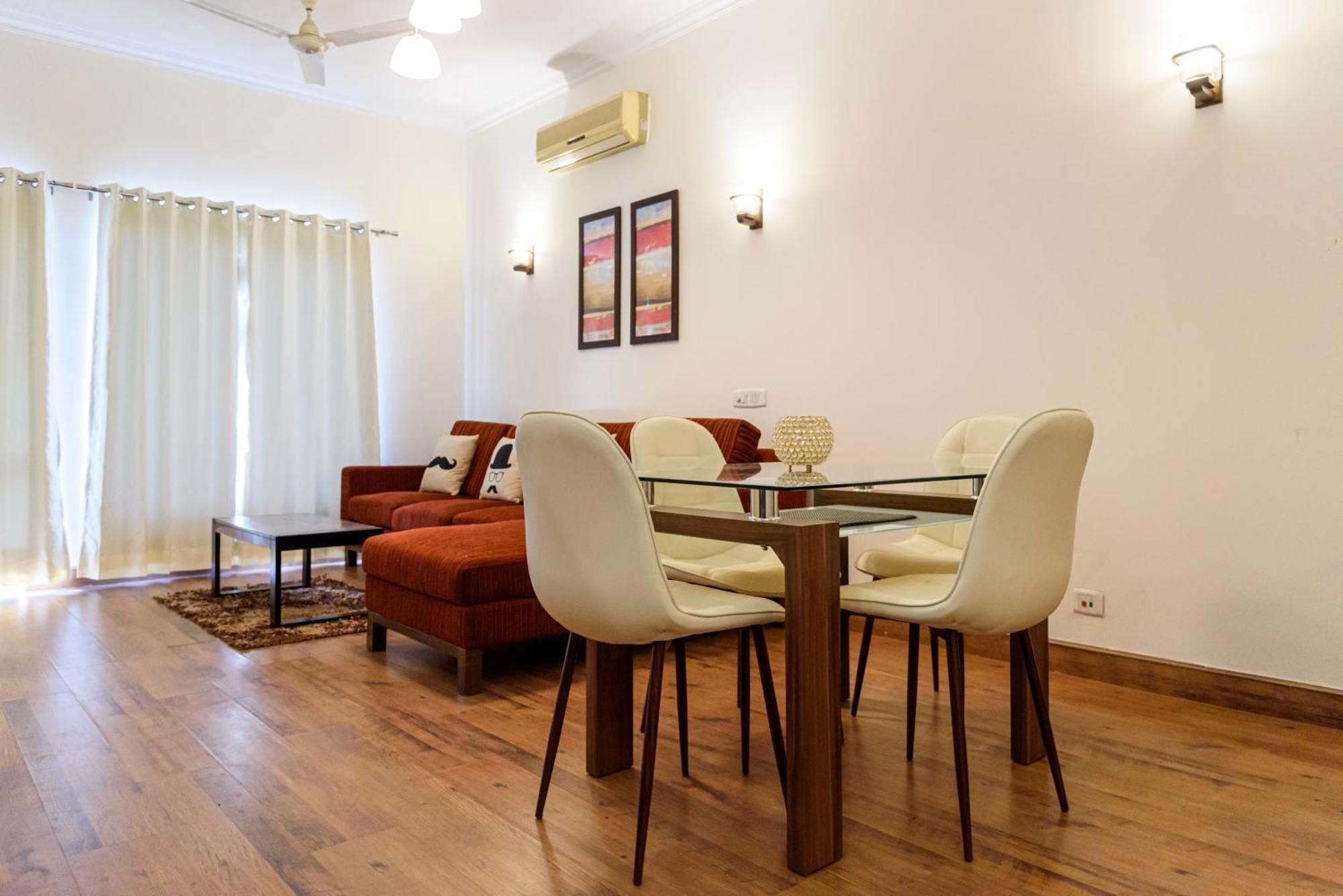 Beautiful Apartments At Tarudhan Valley Golf Resort, Manesar Gurgaon Room photo